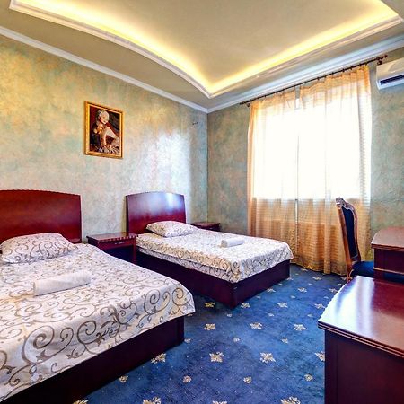 Hotel Kiev Lomakin Екстер'єр фото