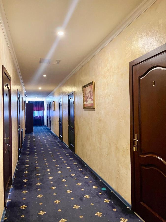 Hotel Kiev Lomakin Екстер'єр фото