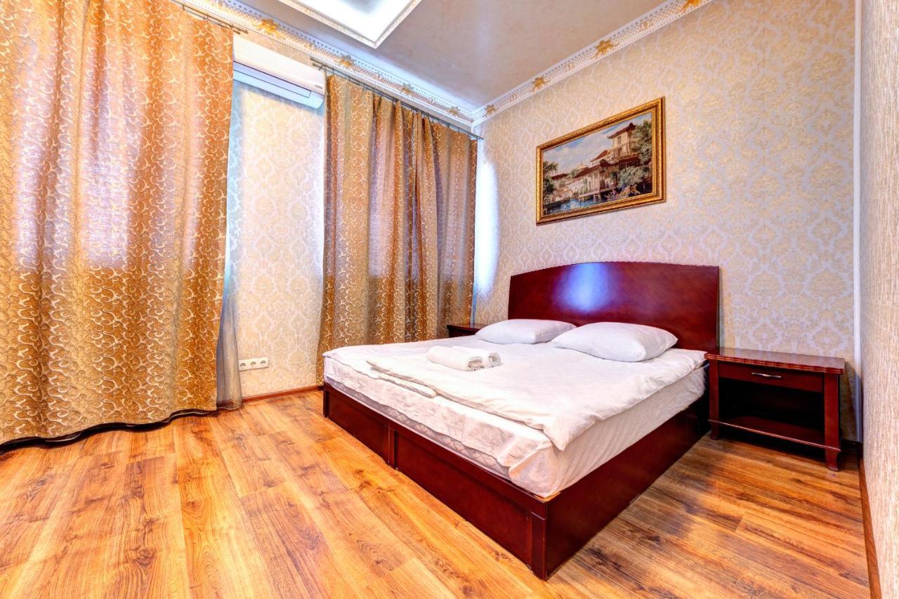 Hotel Kiev Lomakin Екстер'єр фото